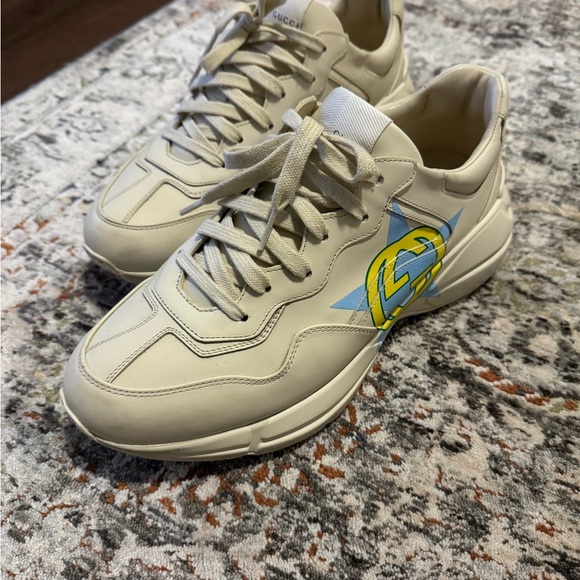 Gucci Cream Sneakers with Blue and Yellow Design - Picture 1 of 11